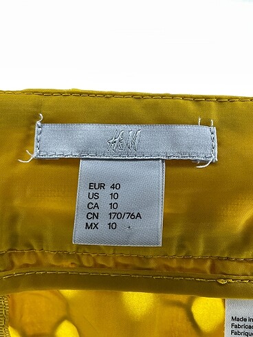 40 Beden sarı Renk H&M Midi Etek %70 İndirimli.