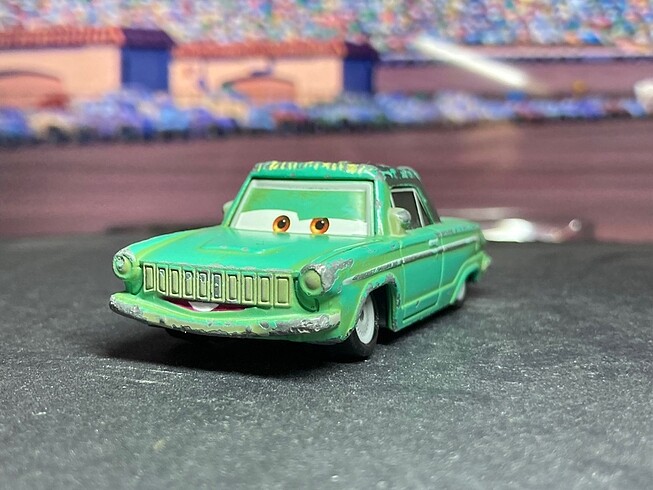 Cars / Rusty Rust-eze