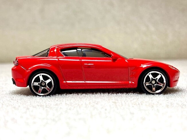 Beden Matchbox / 2004 Mazda RX-8