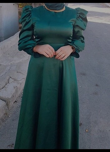 Saten elbise
