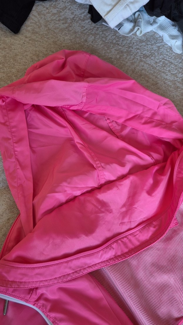 Pembe yağmurluk - Görsel 4