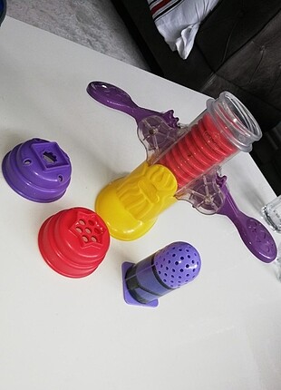 Play doh hamur şekillendirme makinesi