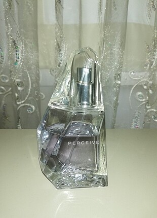 Avon perceive bayan