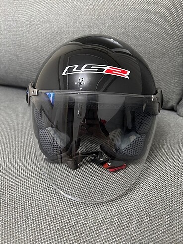 LS2 KASK M beden
