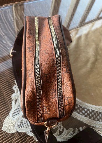 Kahverengi Deri Kadın Çapraz Çanta - Görsel 4