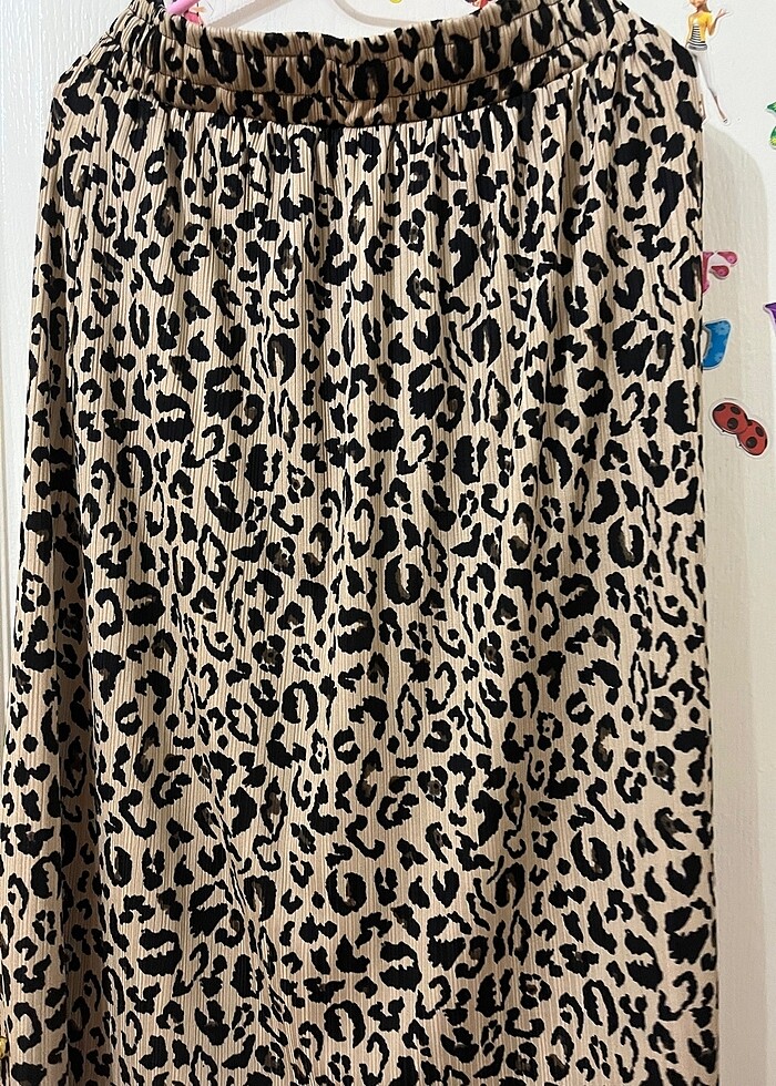 Kadın leoparlı etek - Görsel 2