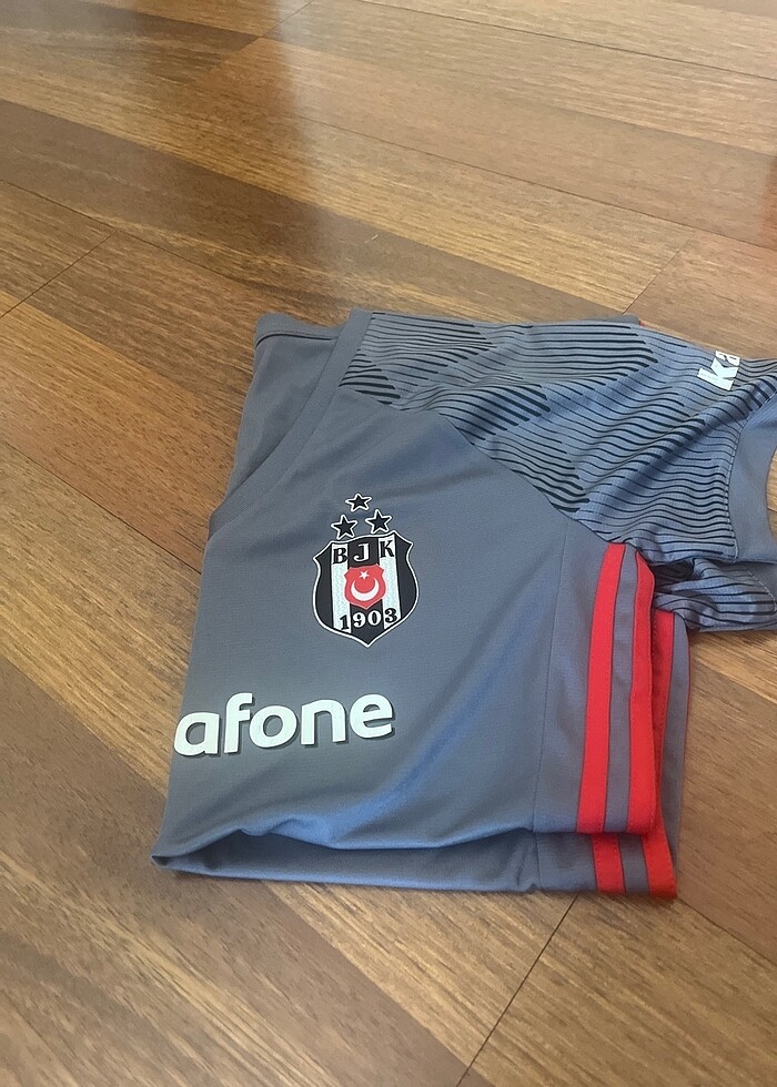 Beşiktaş 2017-18  bayan forma - Görsel 4