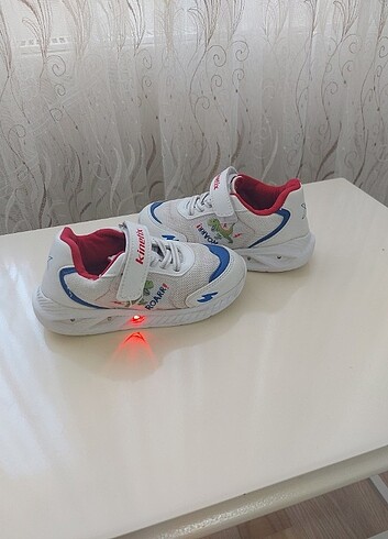 Kinetix Erkek çocuk ışıklı spor ayakkabı