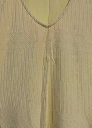 Sarı V Yaka Keten Kadın Tişört ML - Görsel 3