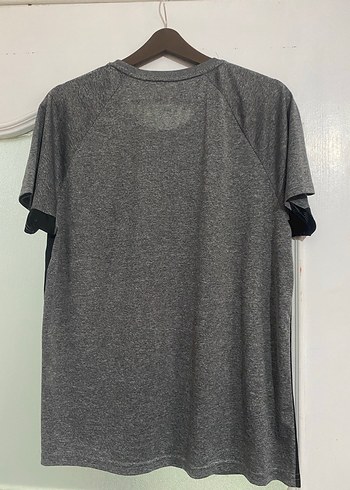 Gri Erkek Spor Tişörtü Rahat Kesim M - Görsel 2