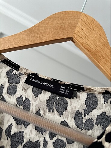 m Beden camel Renk Leopar elbise