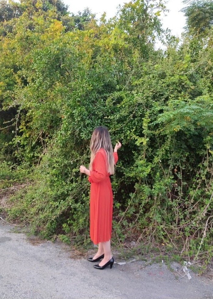 Sadece bir kere giydim kapandığımm için satıyorum  - Görsel 2