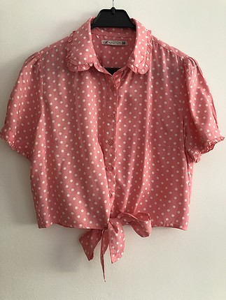 Pembe puanlı gömlek 