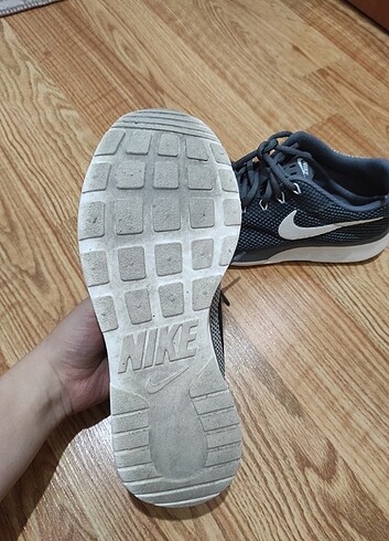 37,5 Beden gri Renk Nike spor ayakkabı 