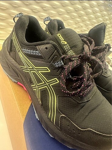 Asics Spor ayakkabı