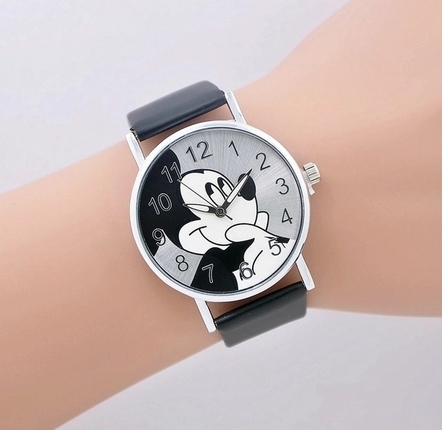 rezerve mickey saat