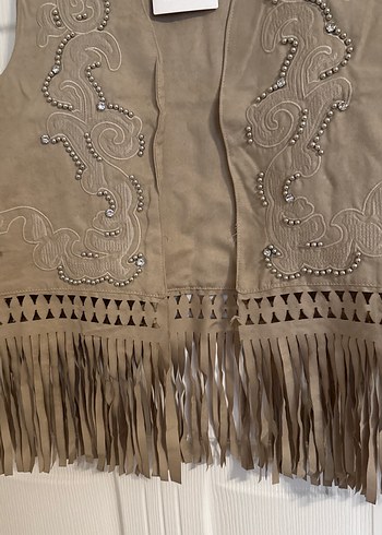 Bej Nakışlı Püsküllü Süet Yelek - Görsel 6