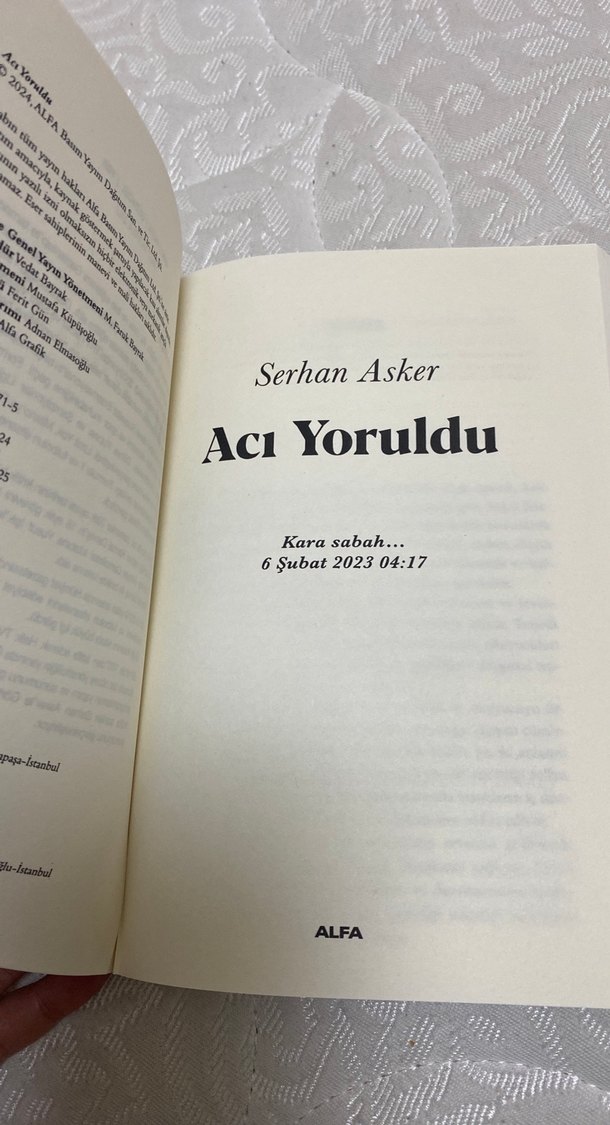 Acı Yoruldu - Serhan Asker - Görsel 3