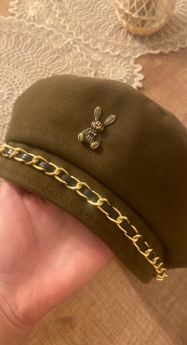 Zincir Detaylı  Süet Kadın Şapka - Görsel 3