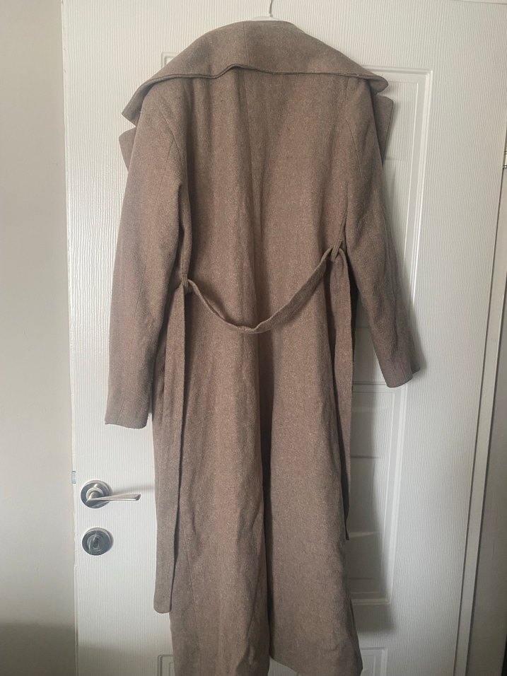 Uzun Kadın Yün Kaban - Görsel 4