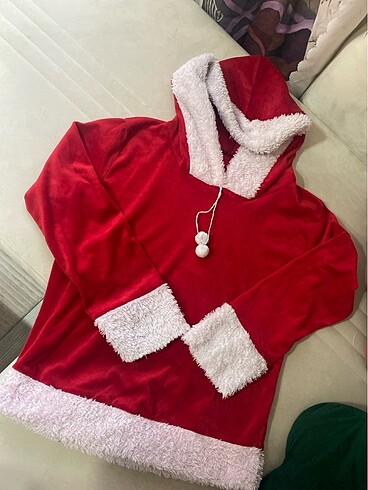 Trendyol & Milla Noel yılbaşı temalı sweat