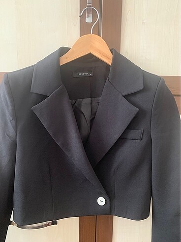 Trendyol & Milla Trendyolmilla Crop blazer ceket