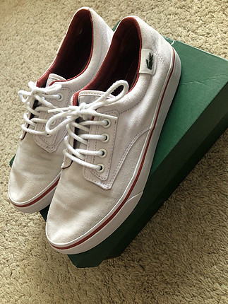 Beyaz spor sneaker