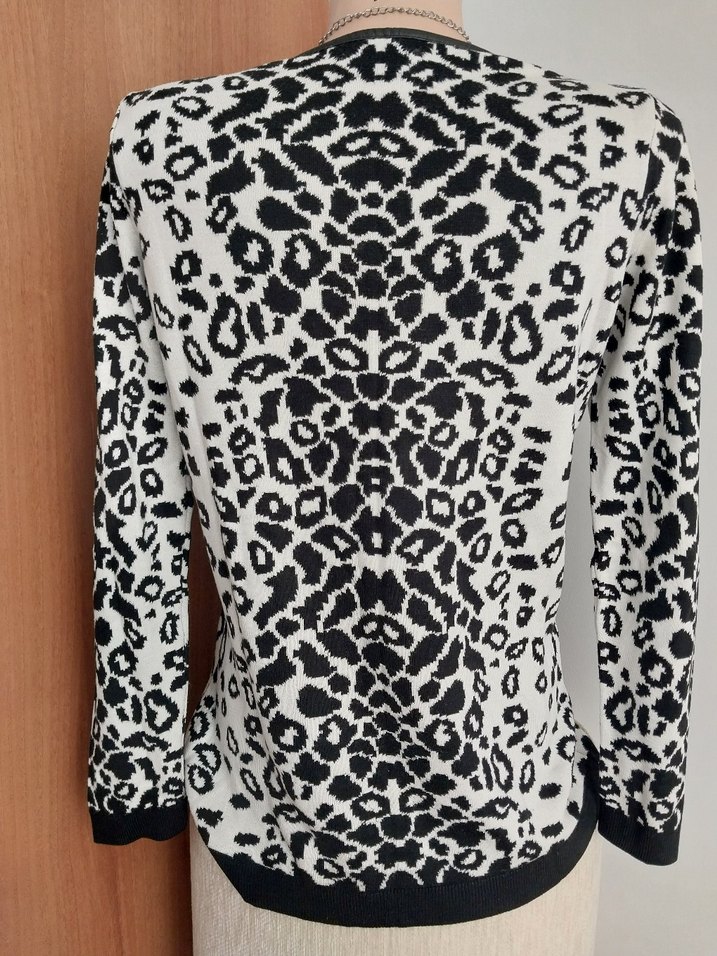 LCW Grace Leopar Desenli Bisiklet Yaka Kazak - Görsel 5