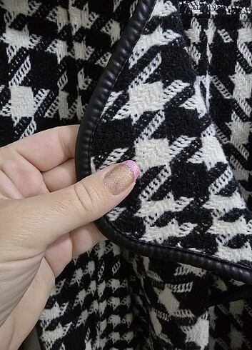 Batik Kolları,Cepleri ve Kemeri Deri Detaylı Ceket L Beden
