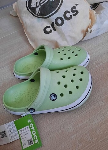 36 Beden yeşil Renk Açık yeşil Crocs Terlik