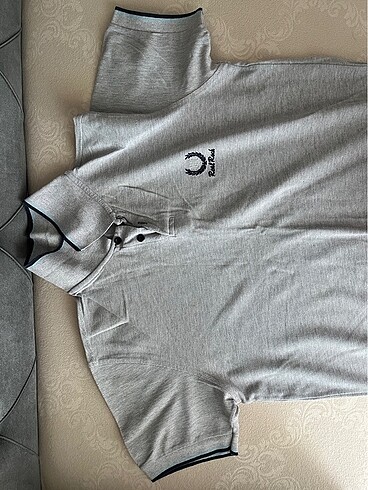 gri polo yaka t-shirt
