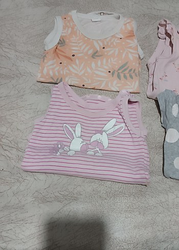 LC Waikiki Kız Bebek Kolsuz Body hepsi beraber