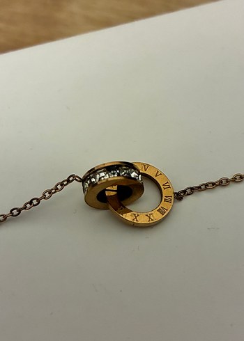 Bvlgari Kolye