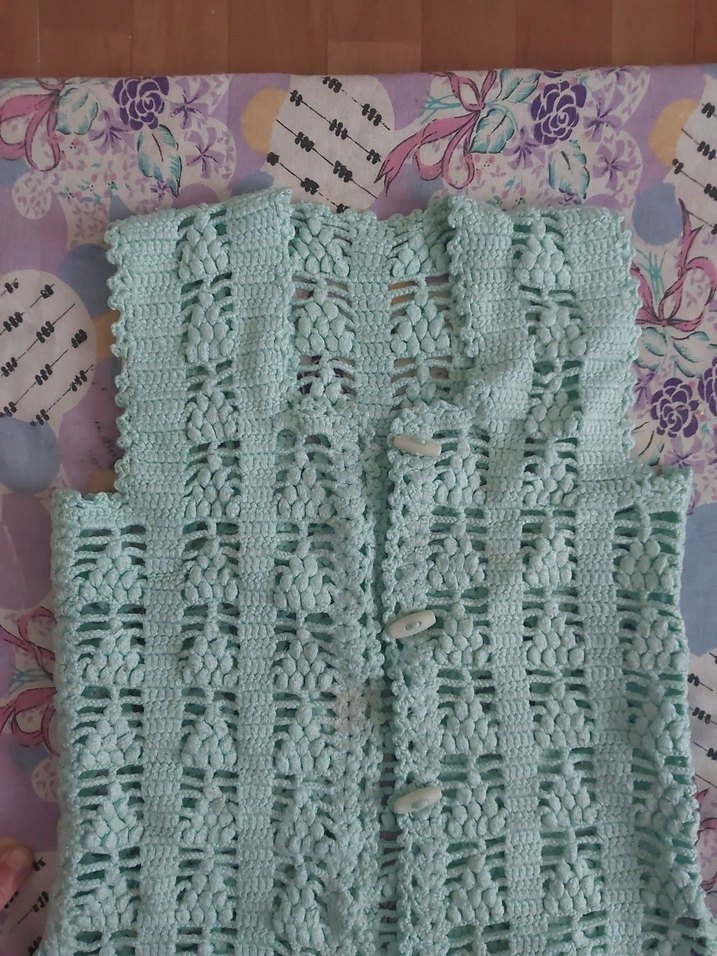 Kız Çocuk yeşil örgü yelek - Görsel 4