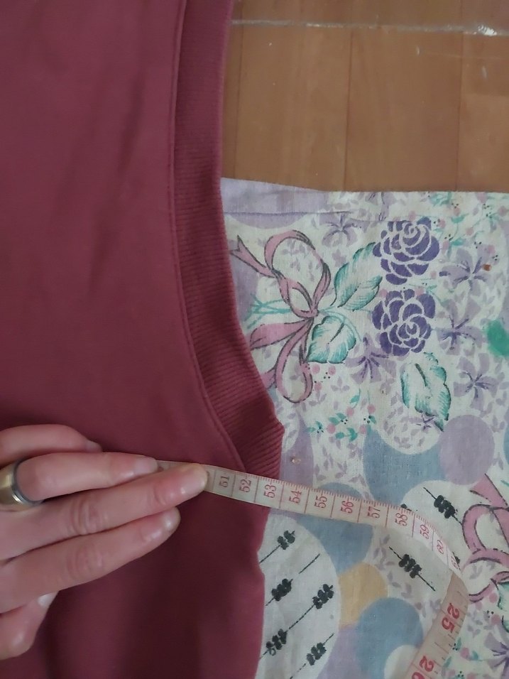 Kapüşonlu kolsuz kadin spor tunik  - Görsel 4