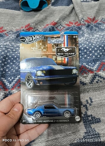 Hotweels '65 FORD MUSTANG 2+2 FASTBACK 
