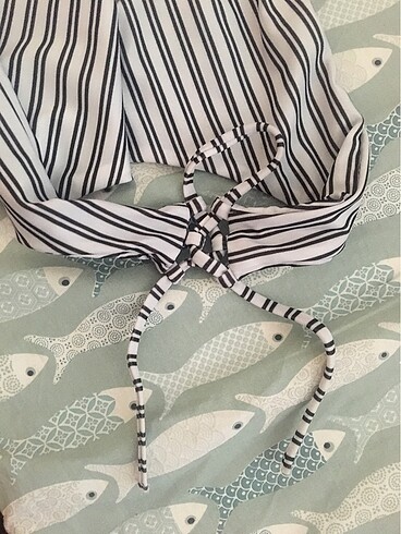 m Beden Bikini altı