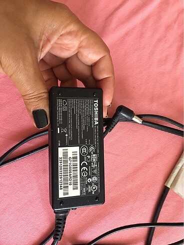 Beden Toshiba Adaptör