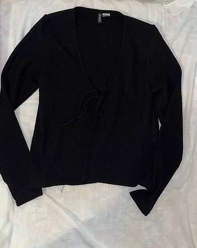 m Beden H&M ribanalı siyah hırka