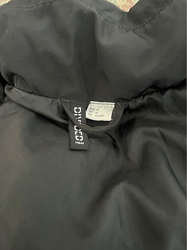 m Beden siyah Renk siyah H&M sisme mont