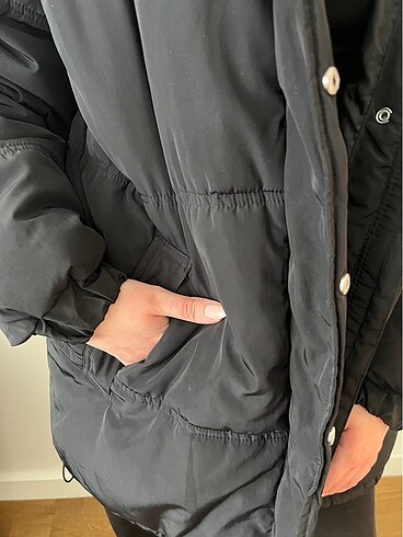 m Beden siyah H&M sisme mont