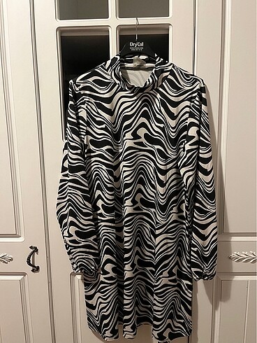 Zebra desenli haşama üstü