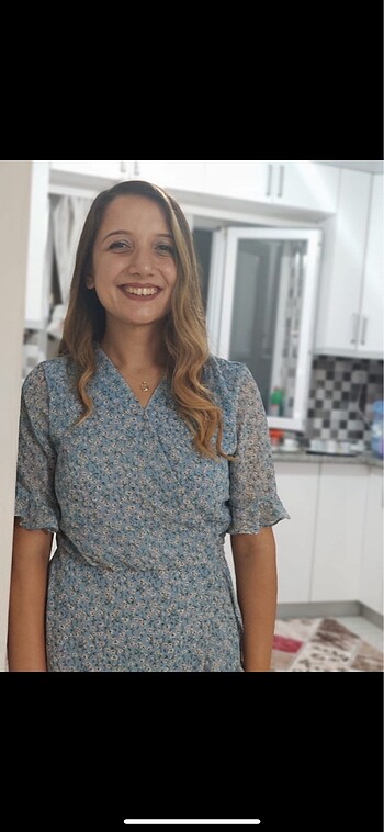 36 Beden Koton mavi çiçekli elbise