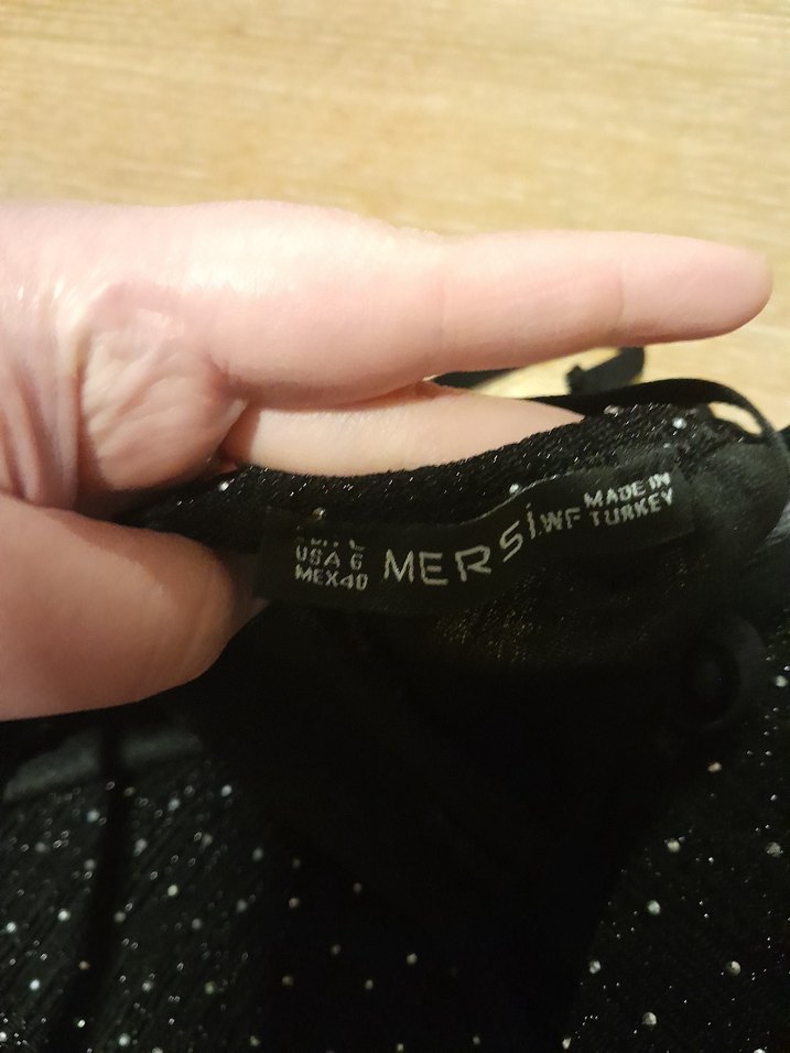 Kadınlar için Siyah Payetli Uyku Maskesi - Görsel 2