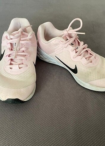 Nike NİKE Revolution 6NN Koşu Ayakkabısı