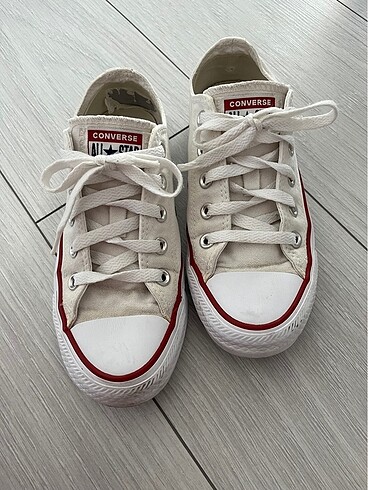 Kadın converse