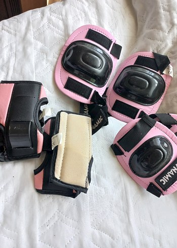 DYNAMIC kaykay KASK&Koruyucu dizlik set - Görsel 4