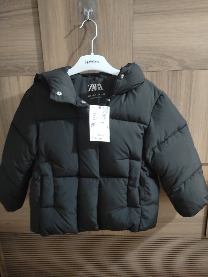 zara Siyah Kapüşonlu Düğmeli Erkek Mont - Görsel 4