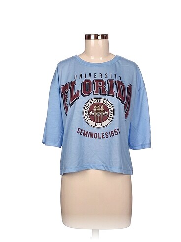 Diğer T-shirt %70 İndirimli.