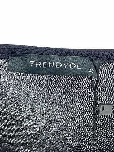 38 Beden siyah Renk Trendyol & Milla Uzun Elbise %70 İndirimli.